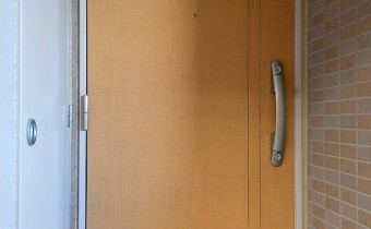 玄関ドア