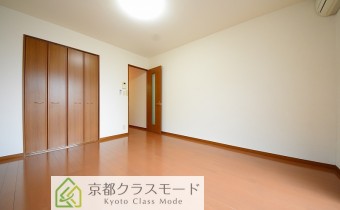 Room7.7　※画像は同タイプ角部屋の参考画像です。