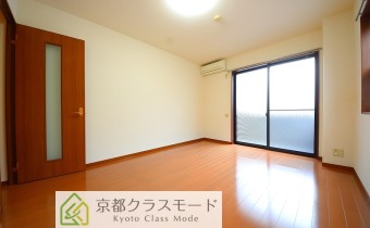 Room7.7　※画像は同タイプ角部屋の参考画像です。