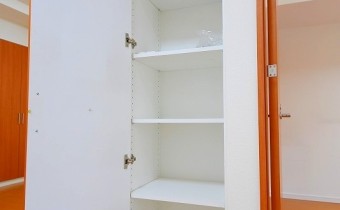 リビングの収納　