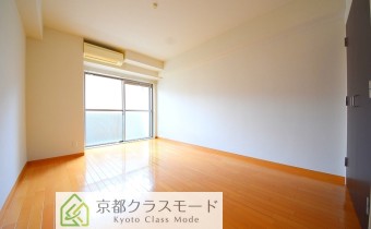 洋室8.5帖