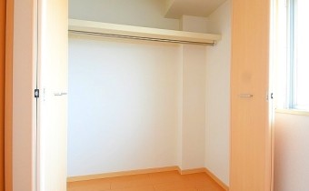 クローゼット②