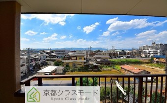 バルコニーから