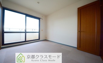 Room6