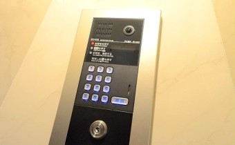 オートロック