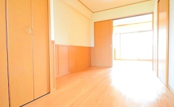 Room 7