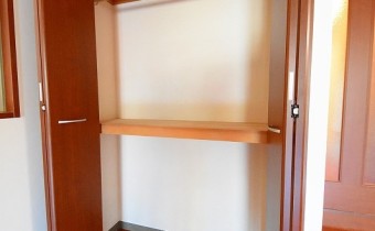 リビングのクローゼット