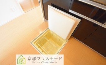 床下収納