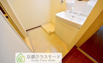 脱衣洗面室
