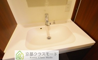 独立洗面台