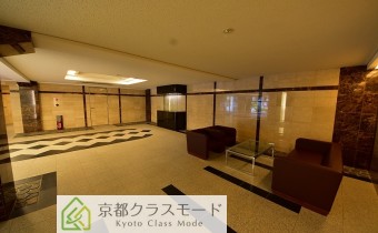 マンション・ロビー・別アングル