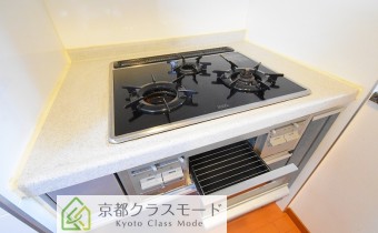 グリル付き・3口ガスシステムキッチン