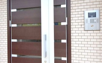 マンション　玄関