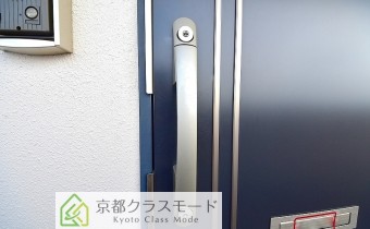 ダブルロックドア