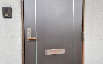 玄関ドア
