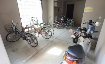 駐輪場