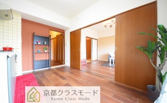可愛い木目調のフローリング♪