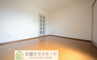 洋室7.5帖