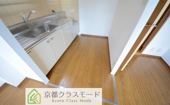 キッチンスペース・別アングル