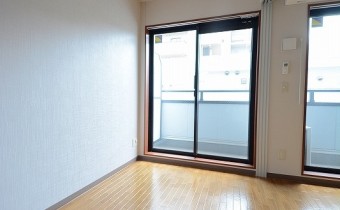 洋室3.4帖・別アングル