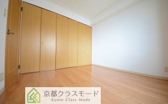 洋室5.7帖・別アングル