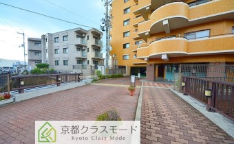 マンション・エントランス