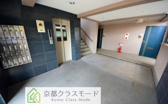 マンション・ロビー