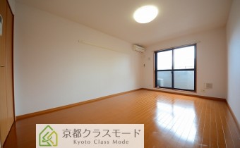 Room9.8