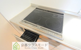 グリル付き・3口IHシステムキッチン