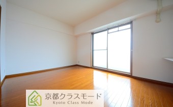 Rooｍ8.8