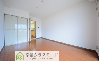 Room7.5