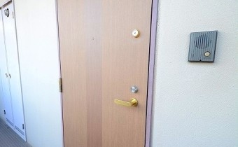 玄関ドア