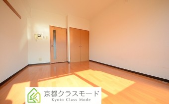 洋室7.7帖・別アングル