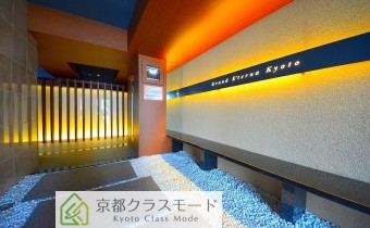 マンションエントランス