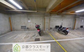 バイク置場