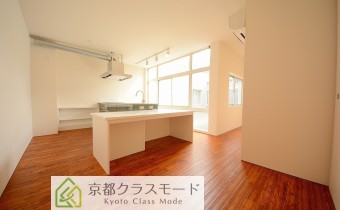 超・お洒落なキッチン♪室内もかなり広くて圧巻です！