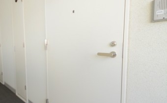 玄関ドア