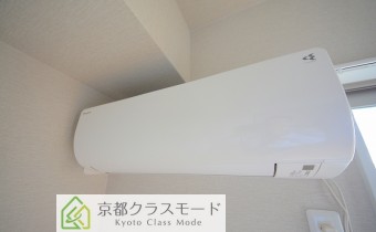 洋室4.1帖のエアコン