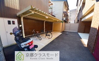 駐輪スペース①