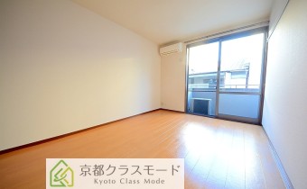 洋室8.2帖・別アングル