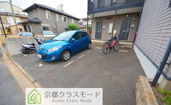 敷地内ガレージ
