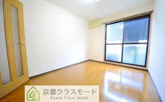 綺麗な7帖のお部屋♪「南向き」で日当たりも良好！