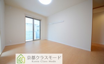 洋室8.1帖