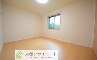 洋室7.4帖