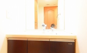 独立洗面台