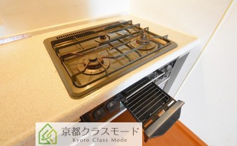 3口ガスコンロ（グリル付き）