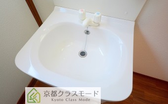 独立洗面台