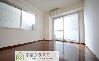 洋室7.2帖