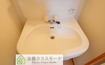 独立洗面台
