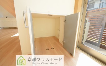 階段下収納